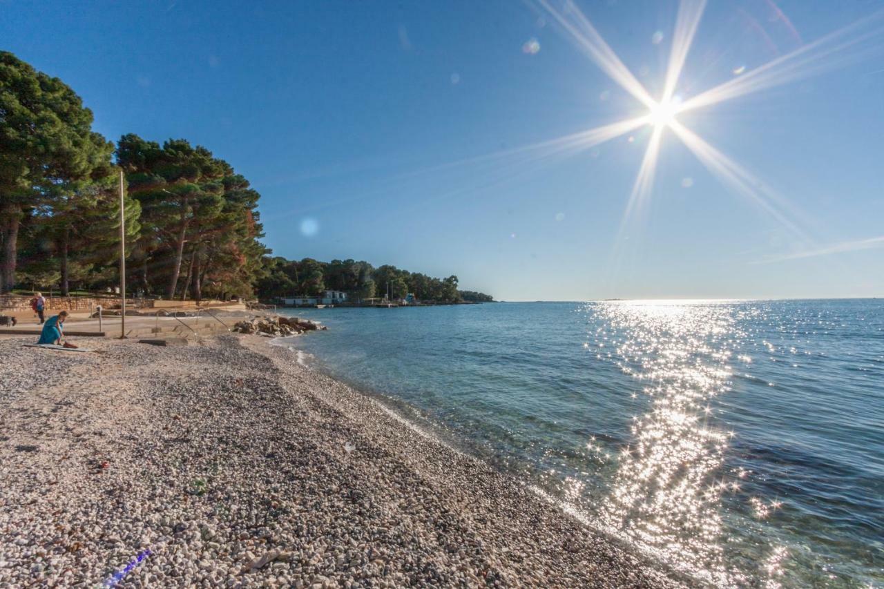 Villa California Poreč Exteriör bild