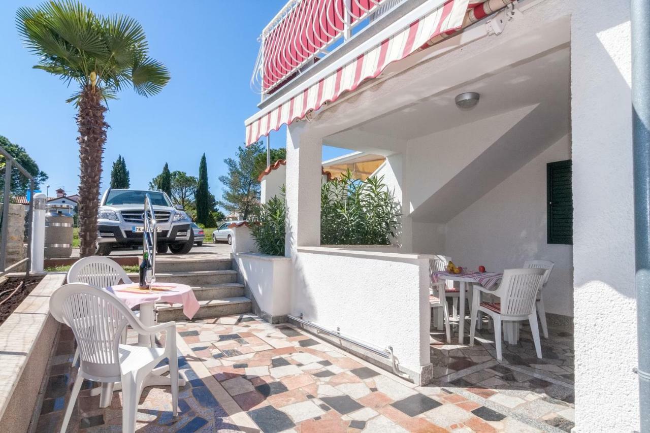 Villa California Poreč Exteriör bild